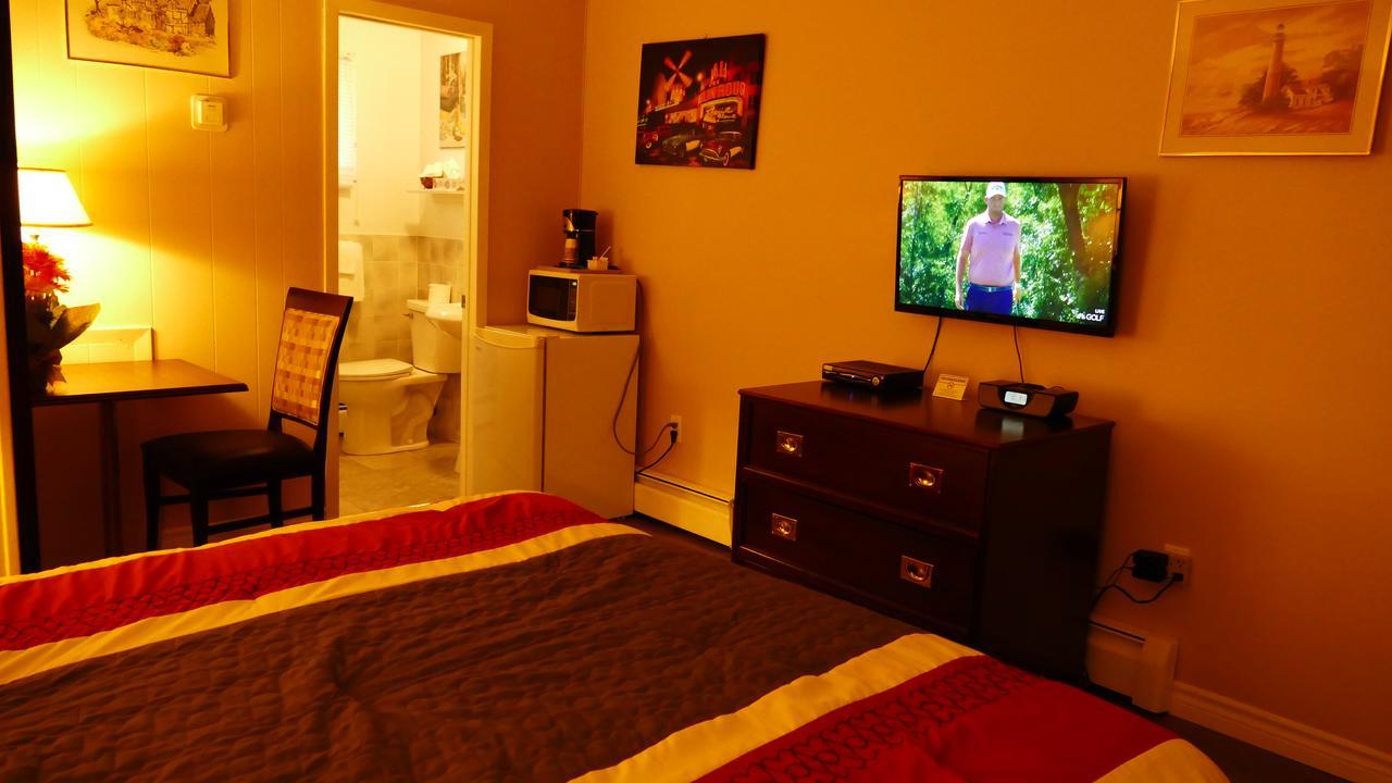The White Horse Motel Cornwall Екстер'єр фото