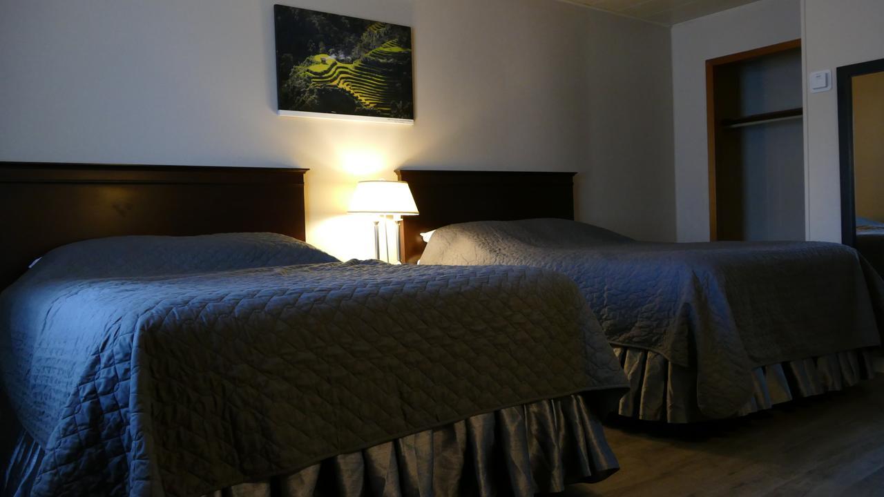 The White Horse Motel Cornwall Екстер'єр фото